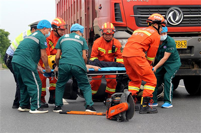 安源区沛县道路救援